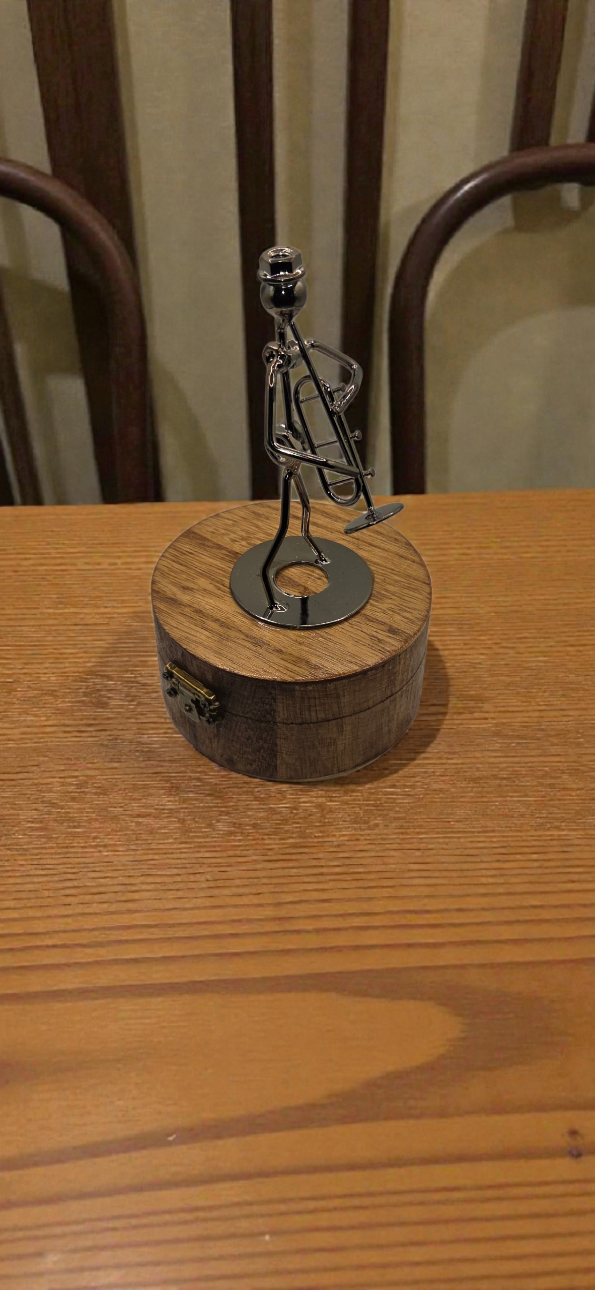 Rotating Trumpet Player Music Box