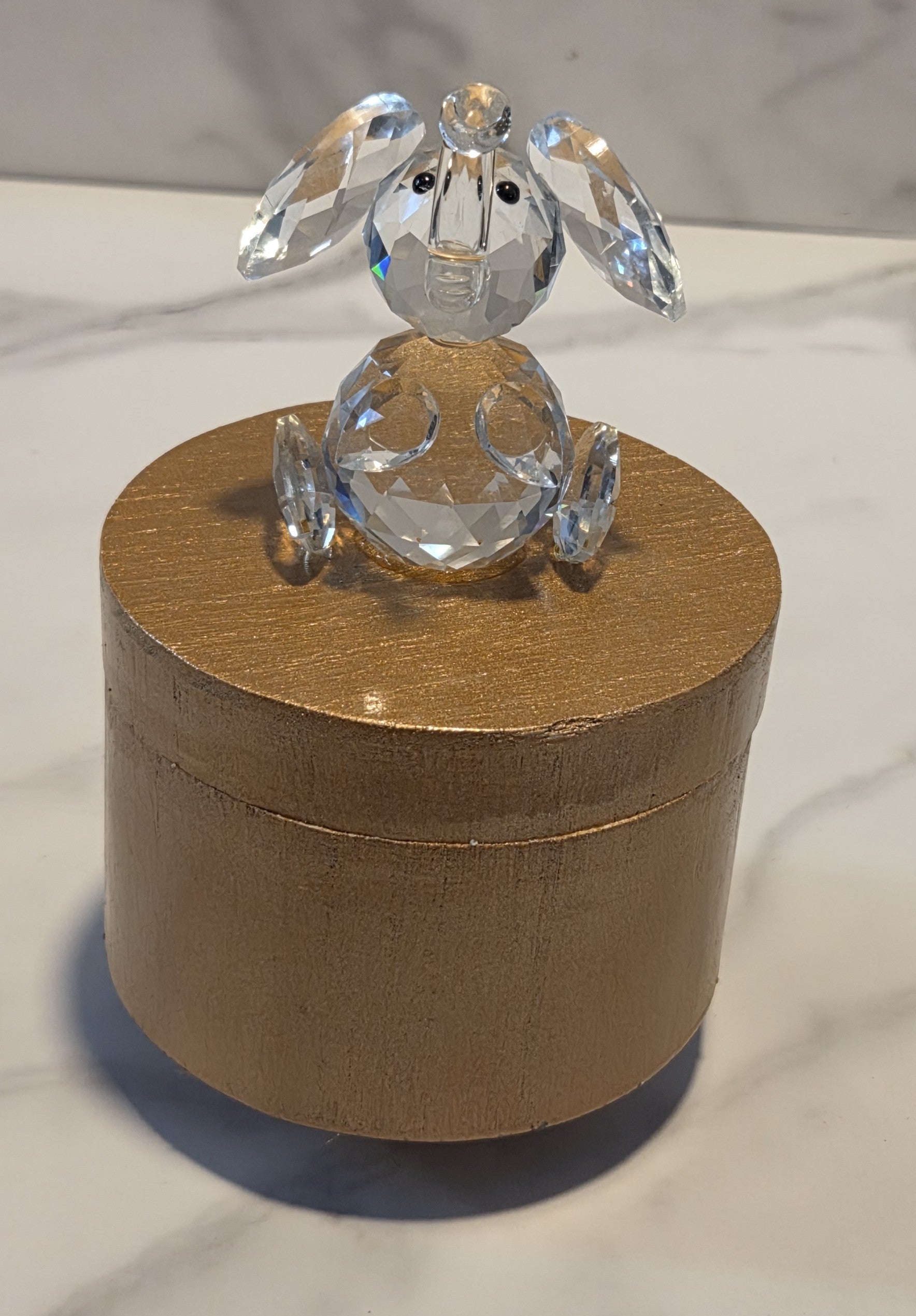 Rotating Glass Elephant